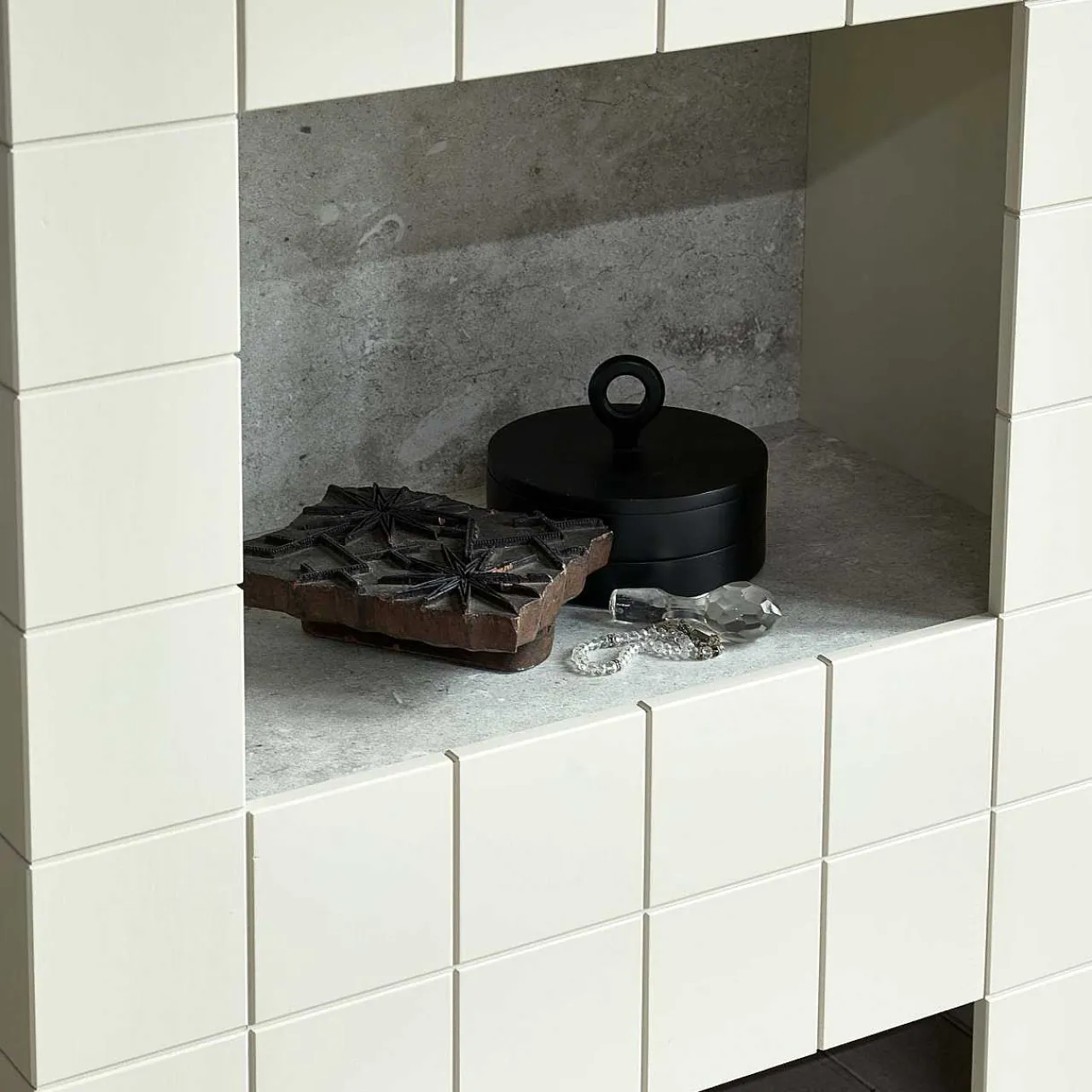 mutoni living Dekokamin Ally Kiefer Dust 104X77> Konsolentische
