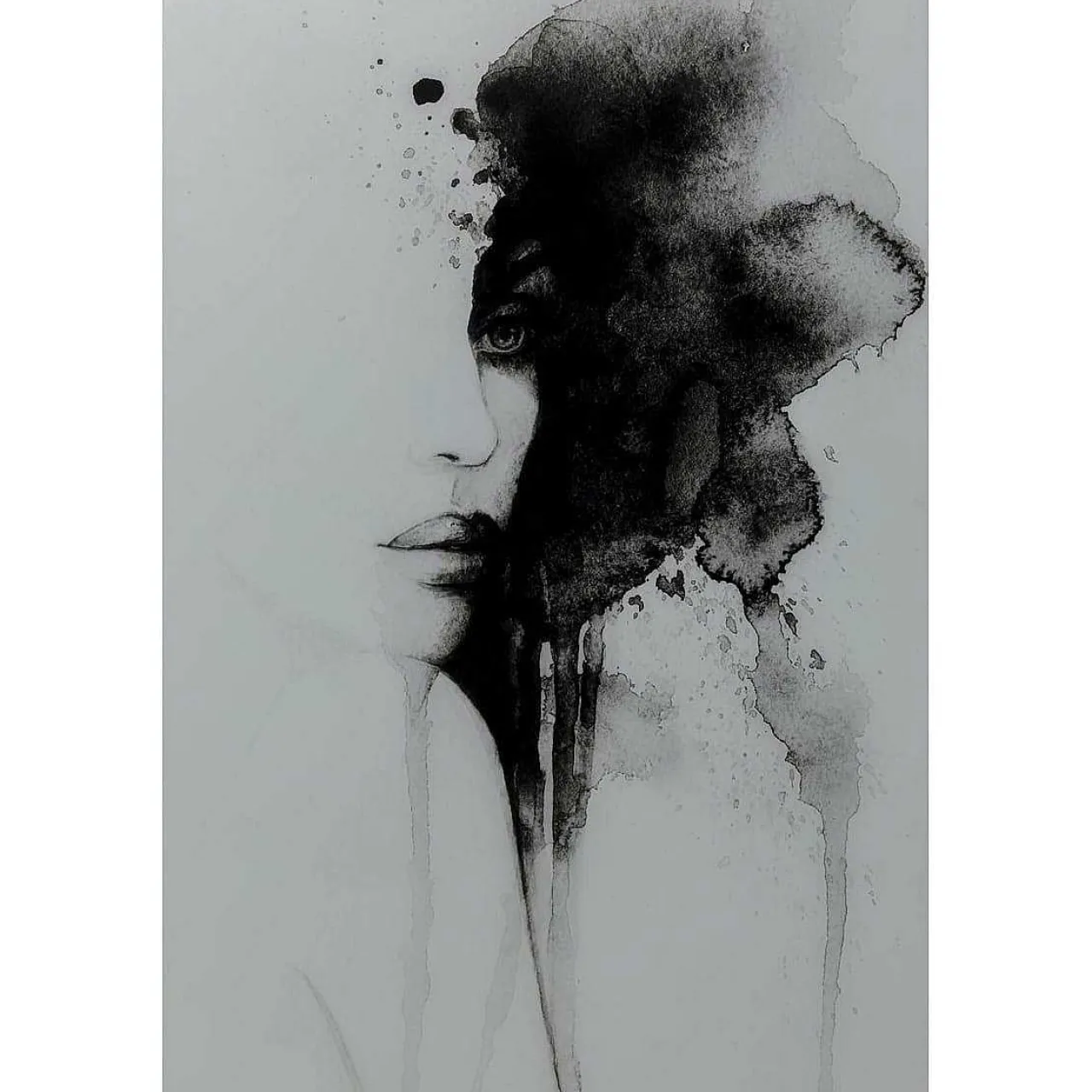 KARE Design Glasbild Smokey Face 100X150> Glasbilder