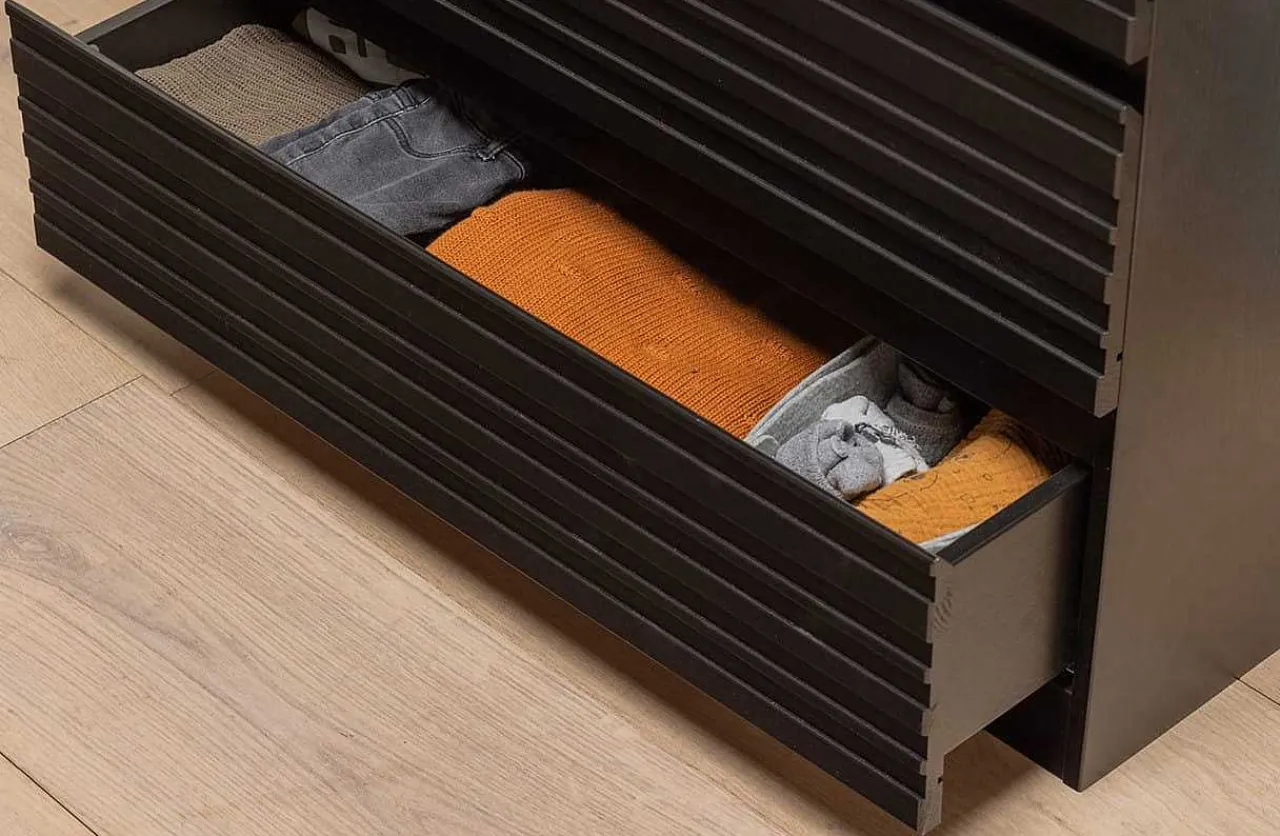 mutoni living Kommode Jente 5 Schubladen Kiefer Tiefschwarz Fsc> Highboards