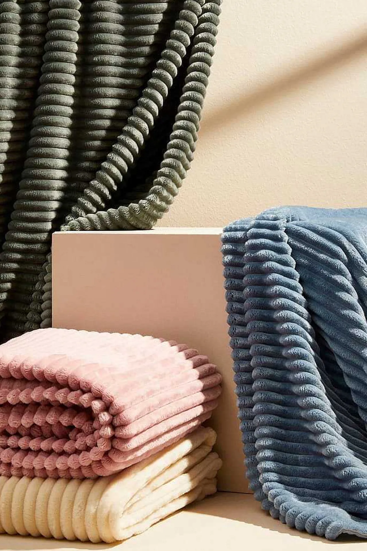 mutoni lifestyle Kuscheldecke Rachele Grun 150X200> Tagesdecken & Plaids