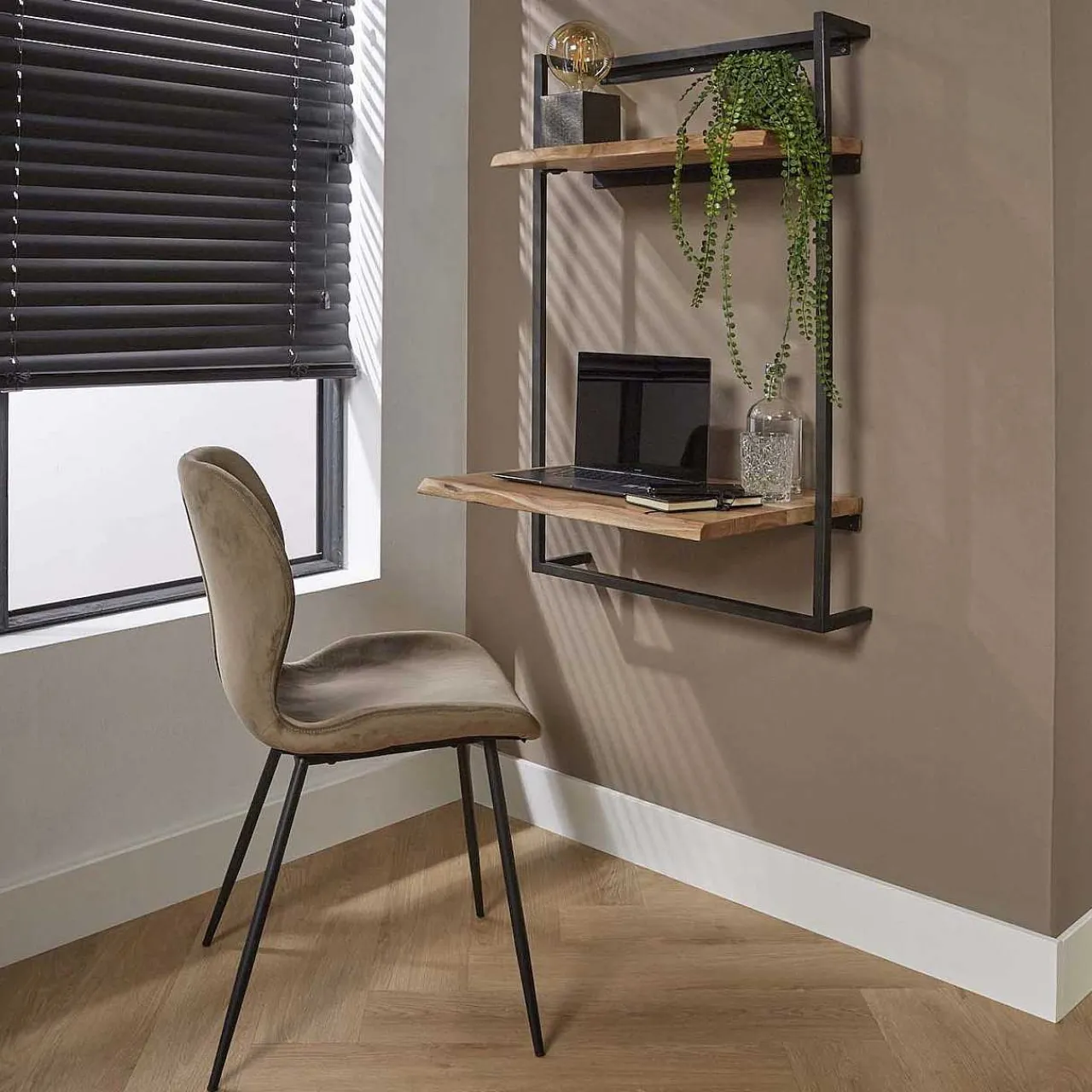 mutoni industrial Schreibtisch Air Solid> Bürotische