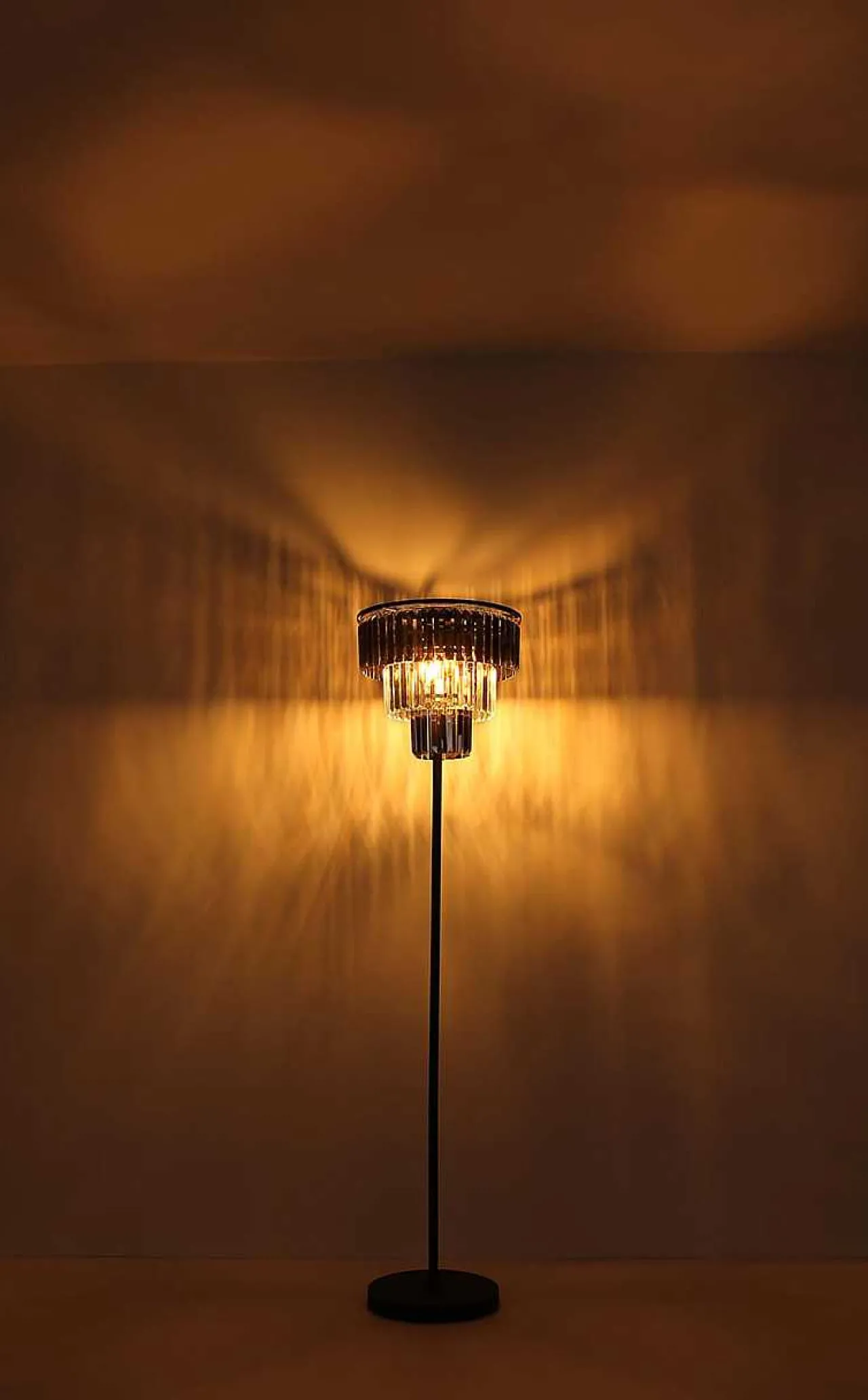 mutoni light Stehleuchte Naxis Metall Schwarz Matt 3Xe27> Stehleuchten