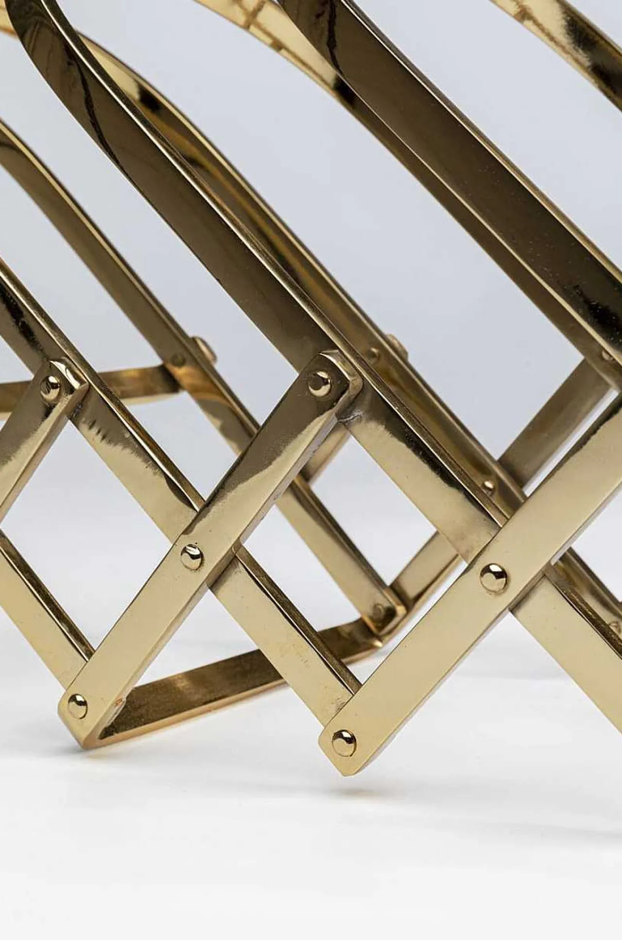 KARE Design Zeitungsständer Flex Gold> Zeitungsständer